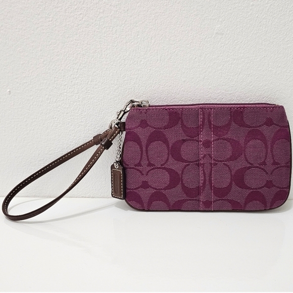 Coach Classic Signature Optic Lurex Wristlet Wallet - Picture 7 of 16